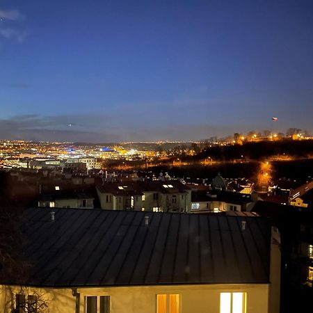 Apartment Cimburkova Praha Exteriér fotografie